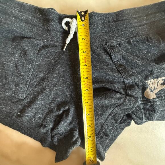 Nike Women's Dark Gray Shorts size M - Picture 9 of 9